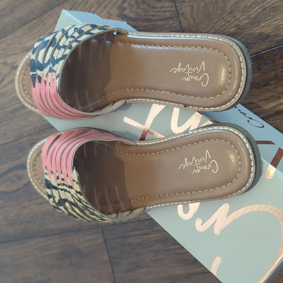 Crown Vintage Priska Strappy Slides Size 8 - Picture 2 of 4